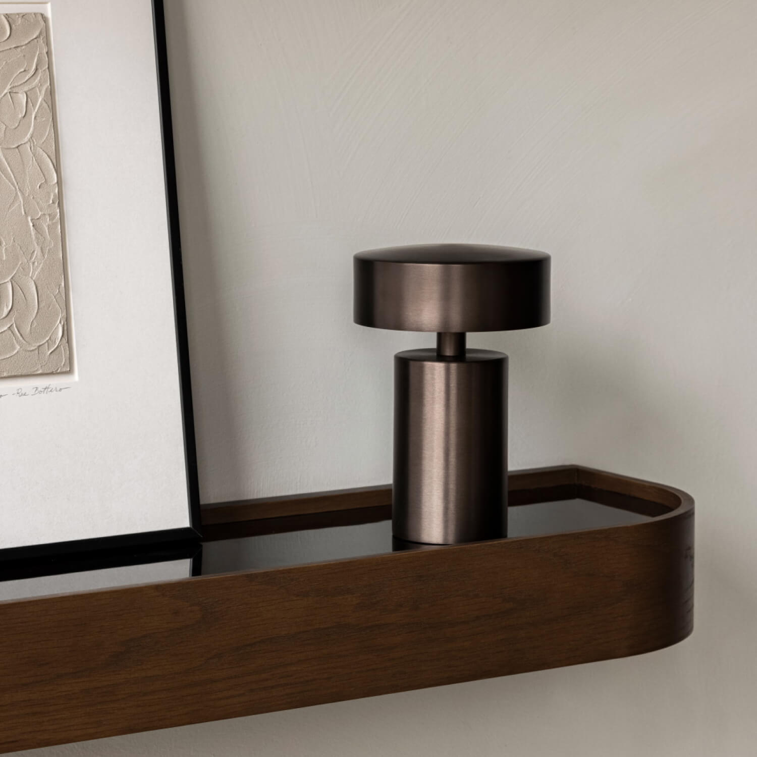 Переносной настольный светильник Column Table Lamp Aluminium Audo (Menu)