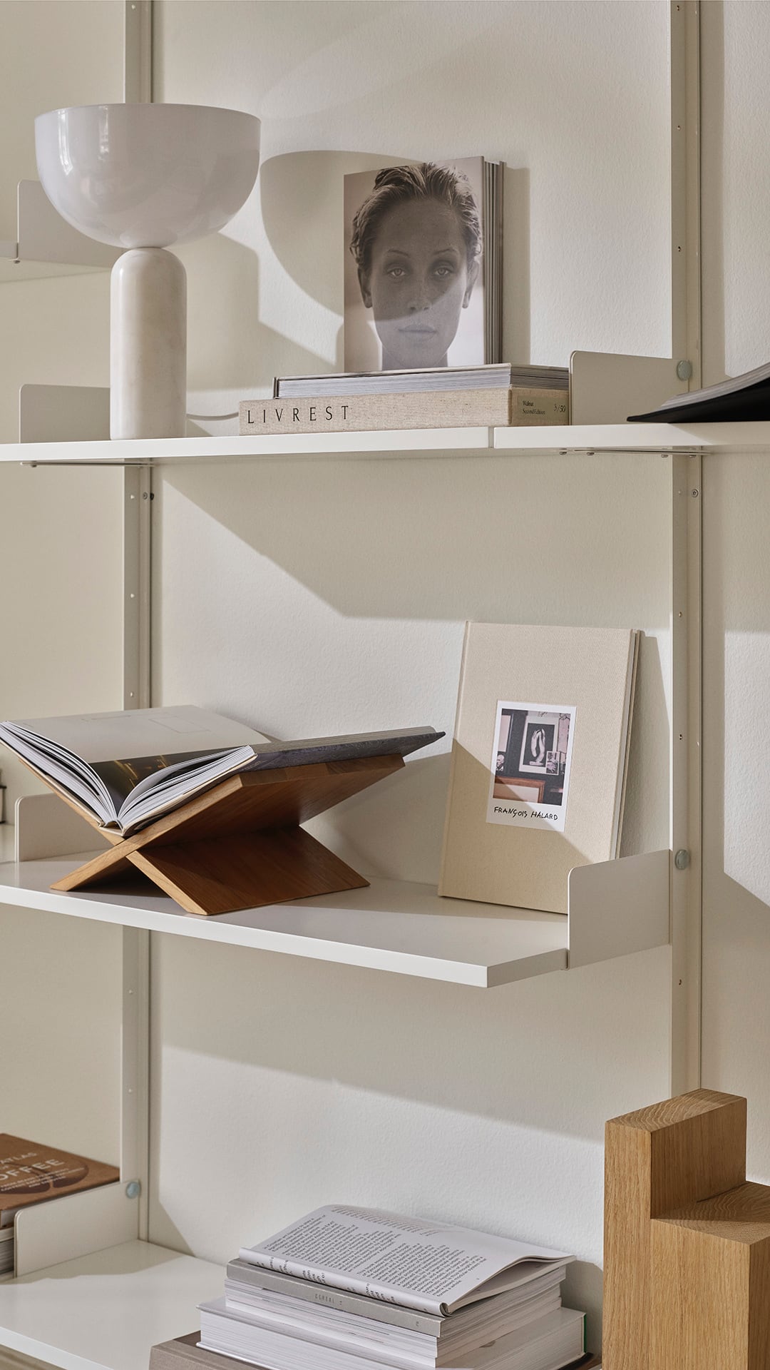 Стеллаж New Works Living Shelf