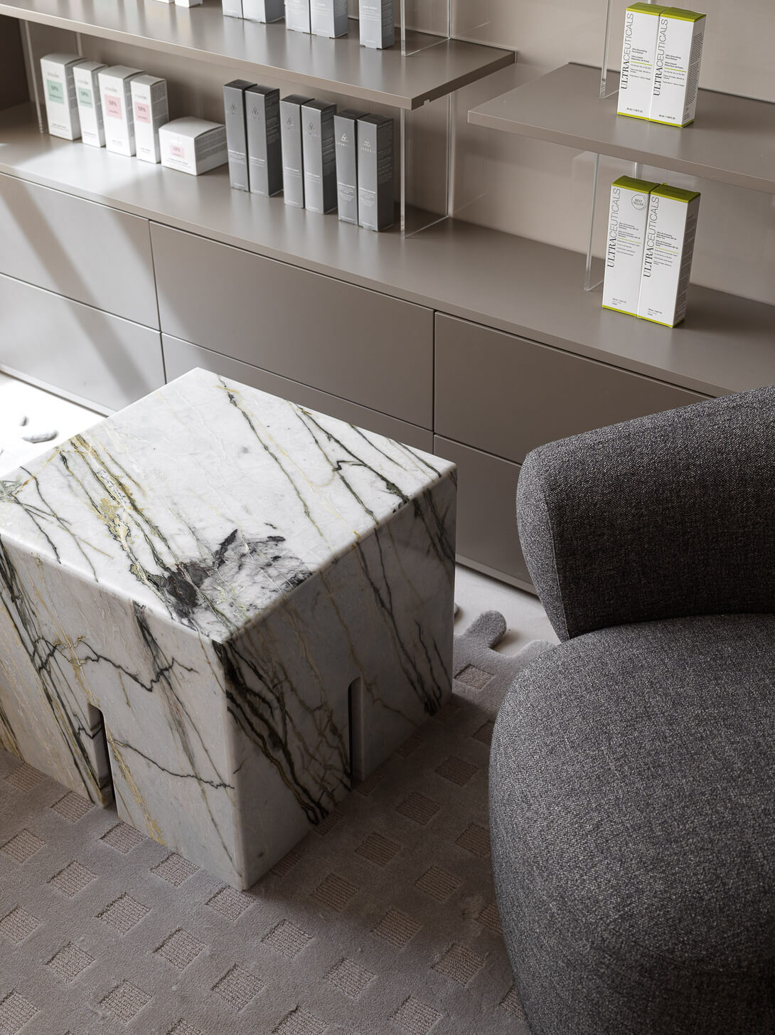 Кресло Moroso Ruff Armchair