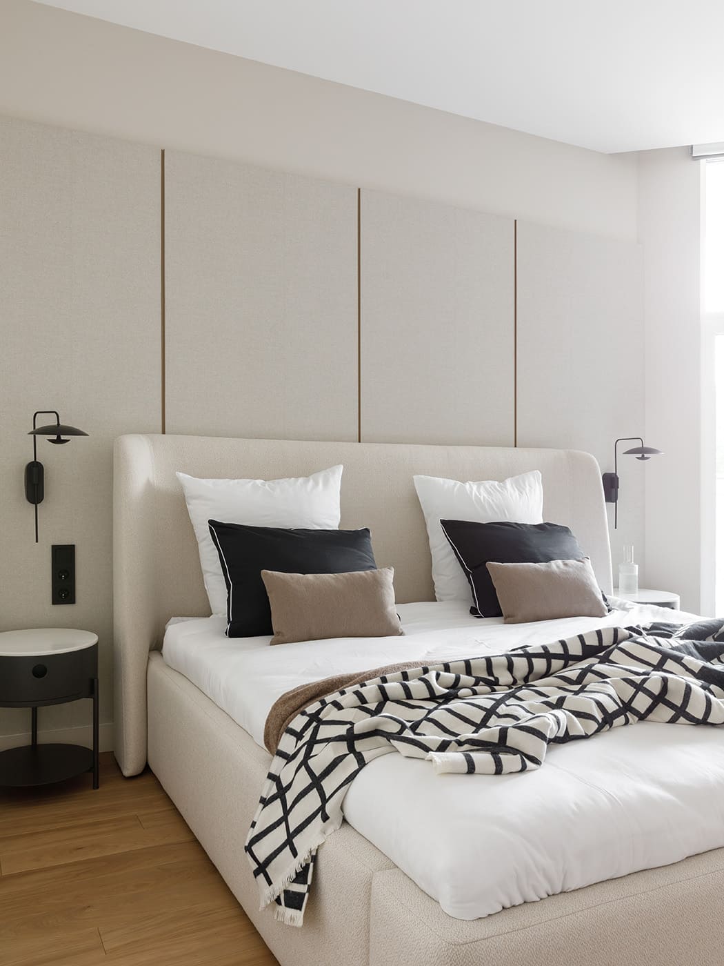 Плед Kristina Dam Studio Contemporary Throw
