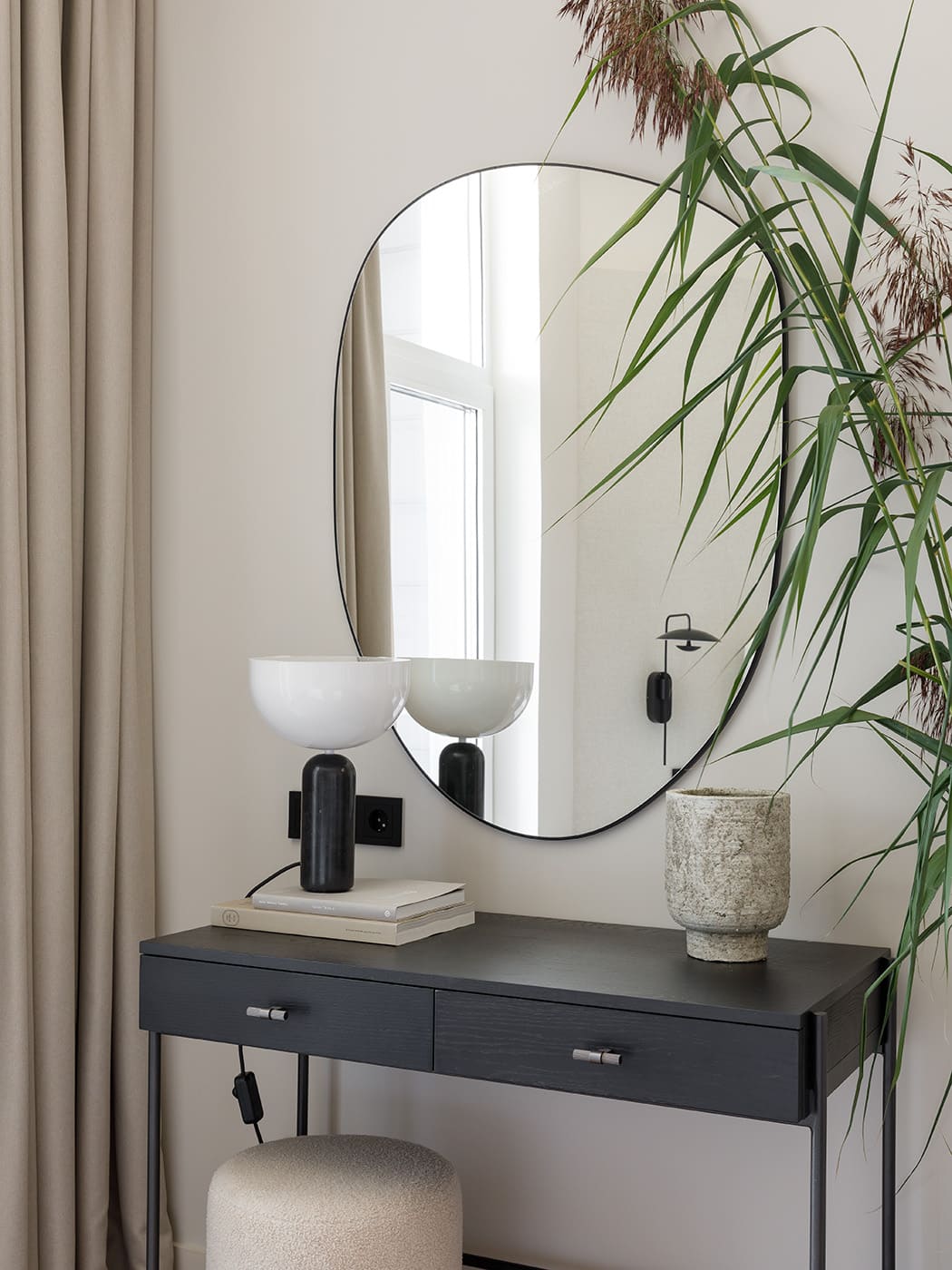 Настольная лампа New Works Kizu Table Lamp