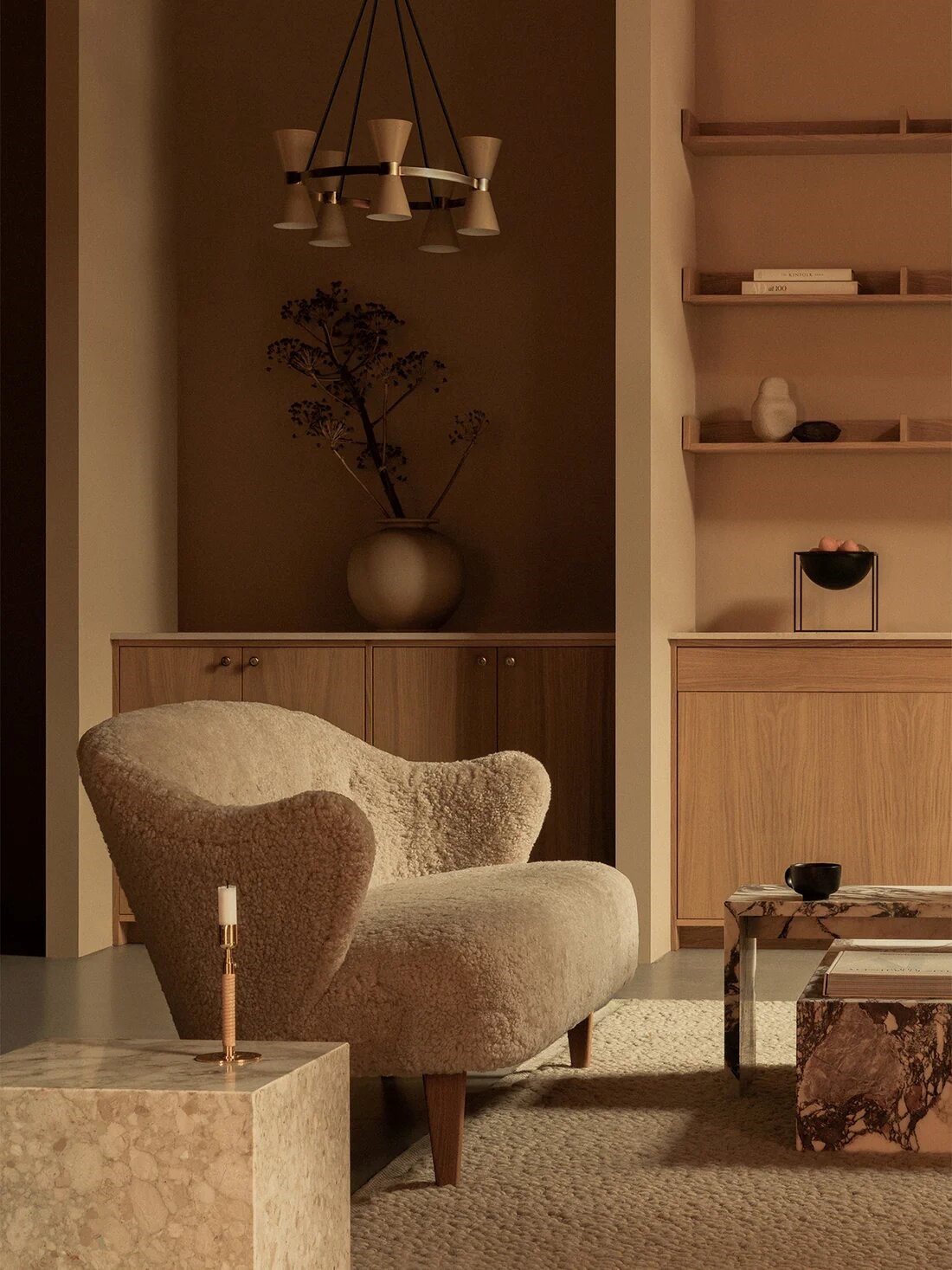 Диван олицетворяет подход Menu к работе: утончённость сочетается с прочностью, выразительность с простотой.